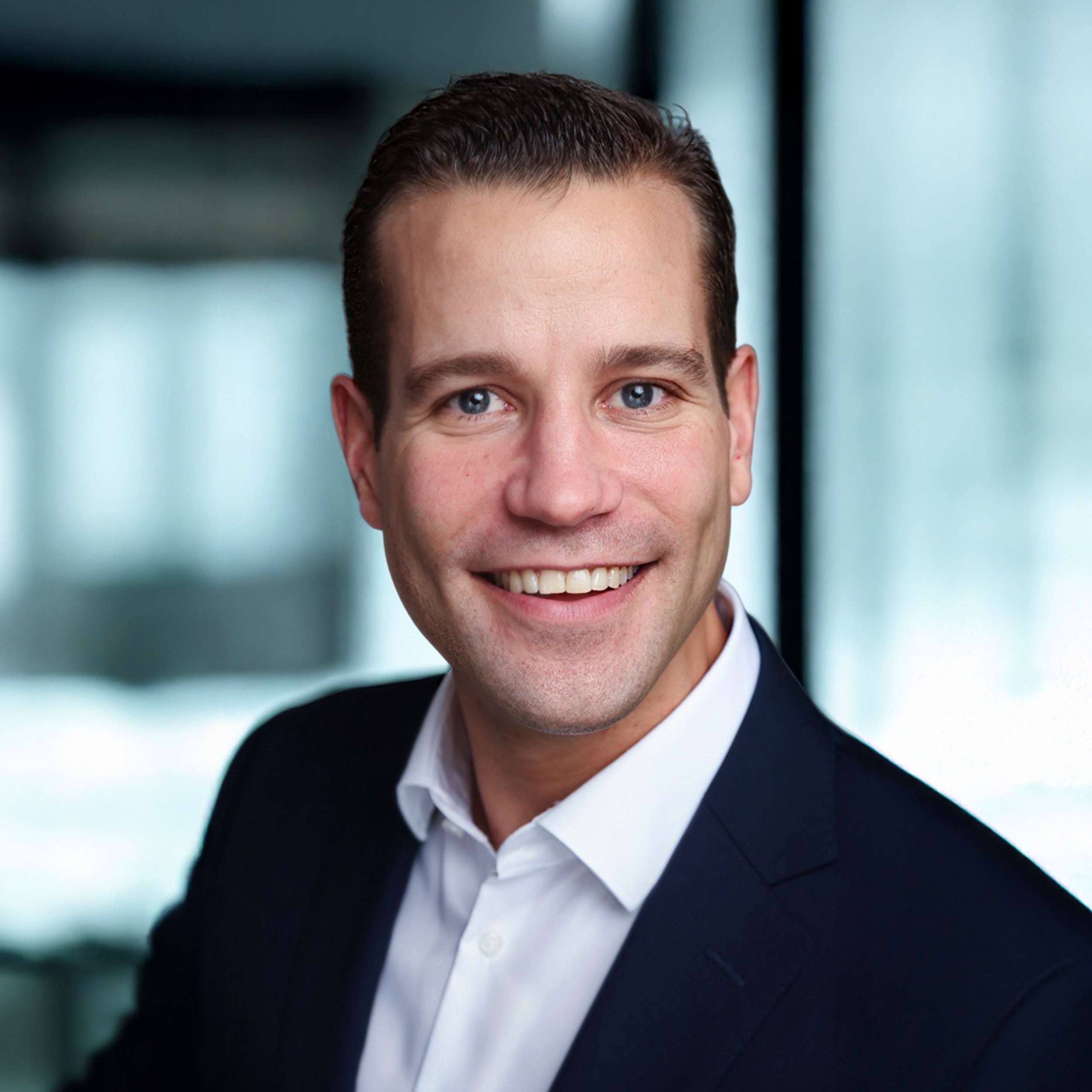 KMG_CFO_Maximilian_Hartmann_web